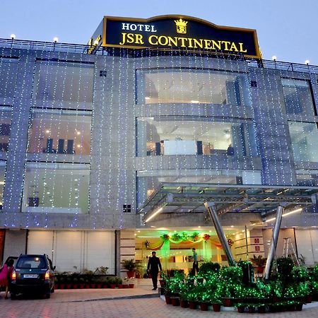 דהראדון Hotel Jsr Continental מראה חיצוני תמונה