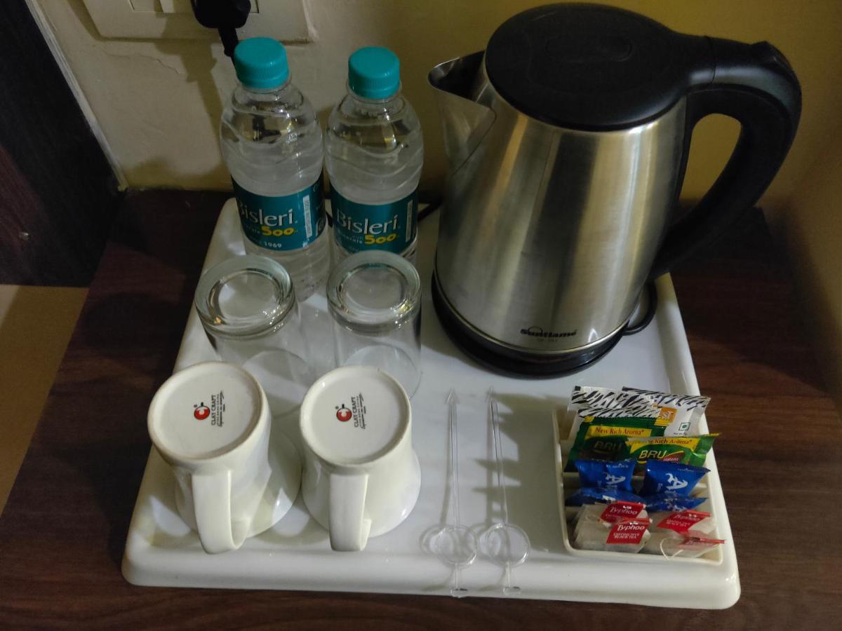 דהראדון Hotel Jsr Continental מראה חיצוני תמונה