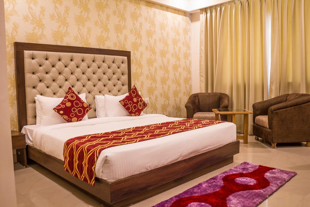 דהראדון Hotel Jsr Continental חדר תמונה