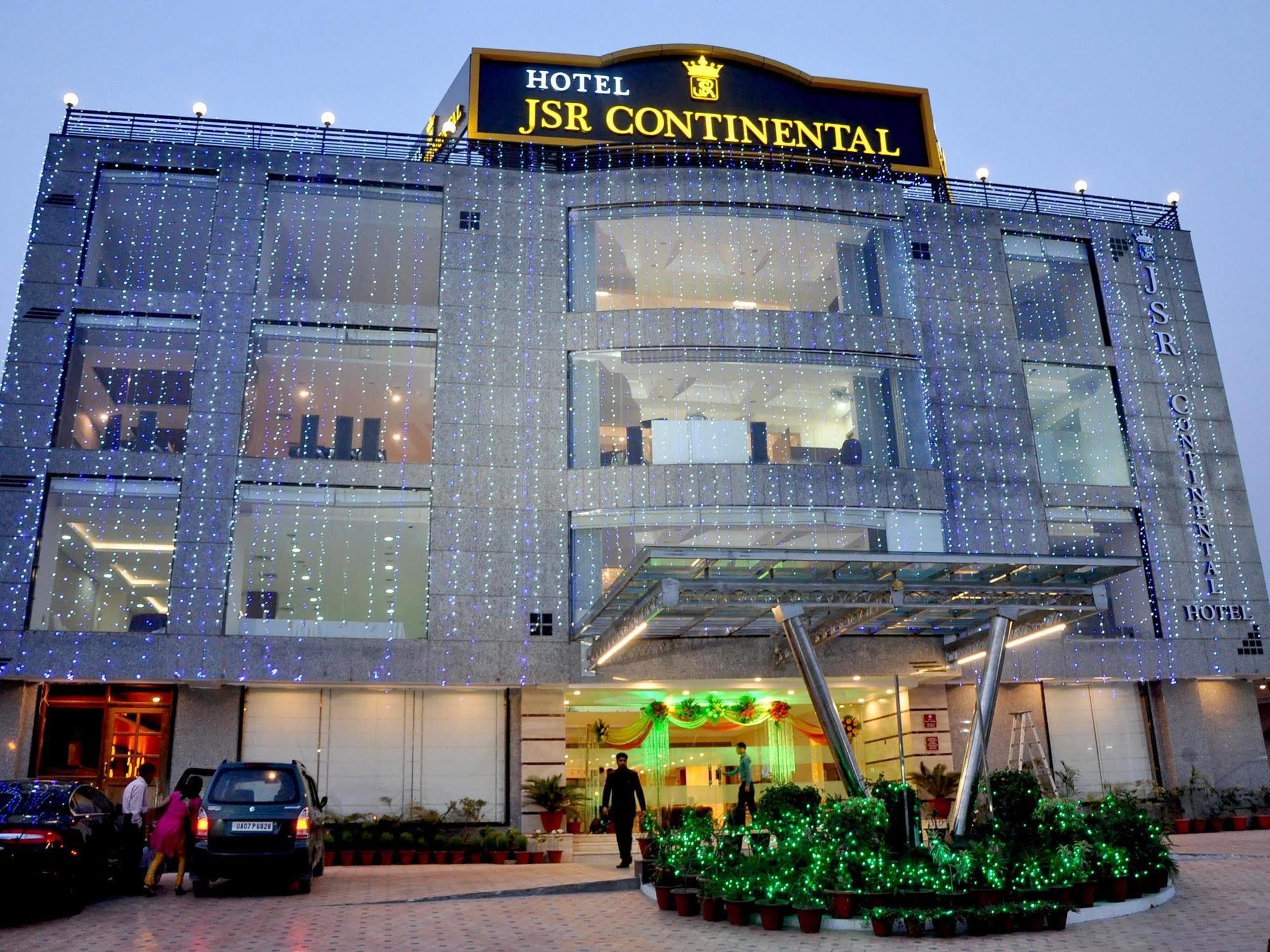 דהראדון Hotel Jsr Continental מראה חיצוני תמונה