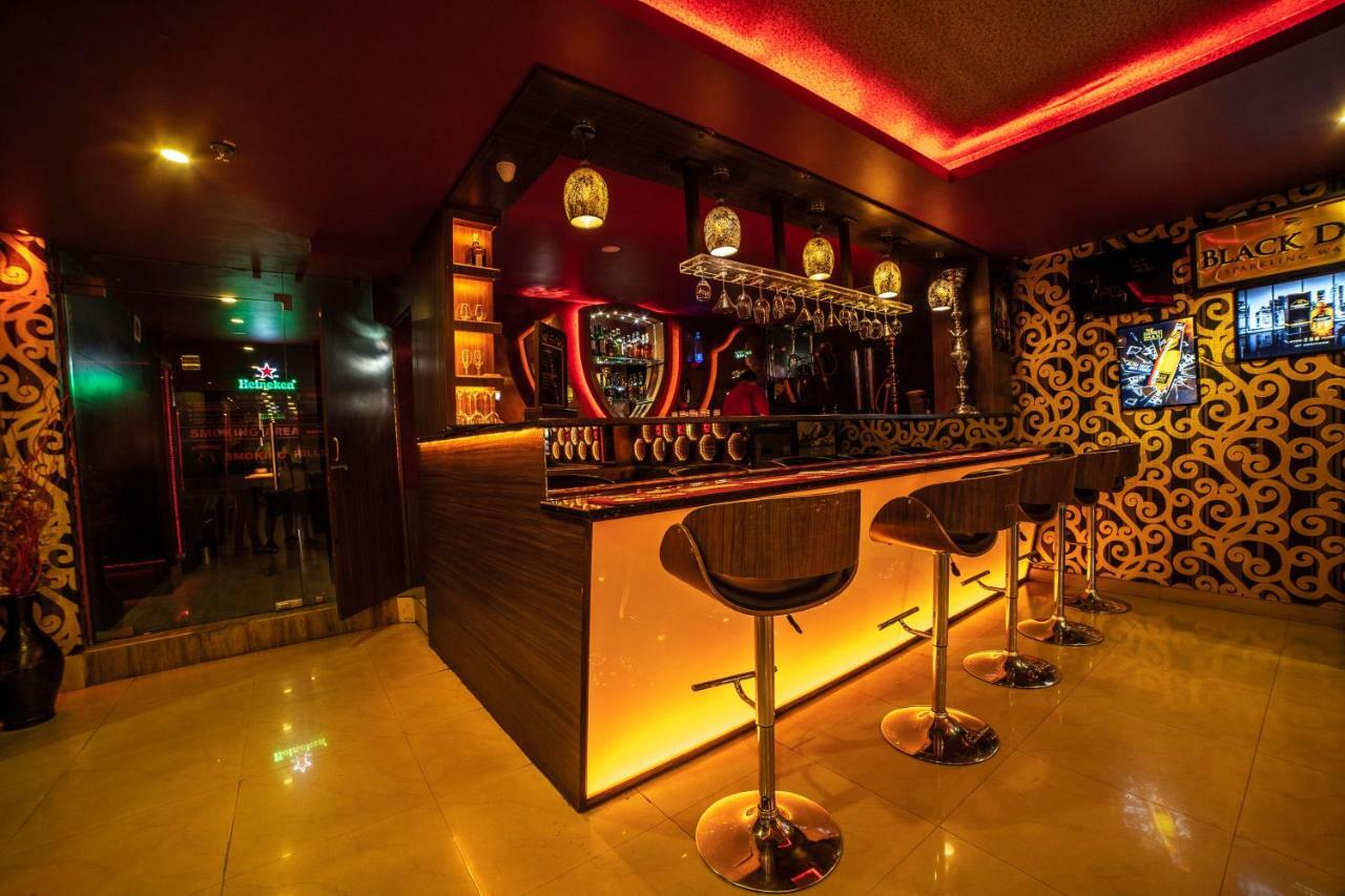 דהראדון Hotel Jsr Continental מראה חיצוני תמונה