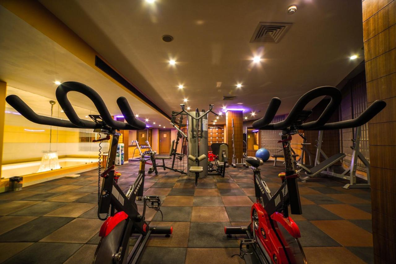 דהראדון Hotel Jsr Continental מראה חיצוני תמונה